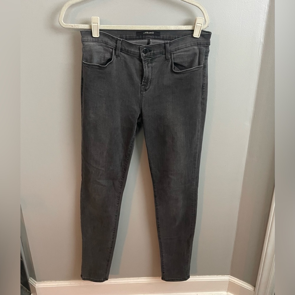 JBrand Skinny Stonewashed Gray Jeans. Size 30